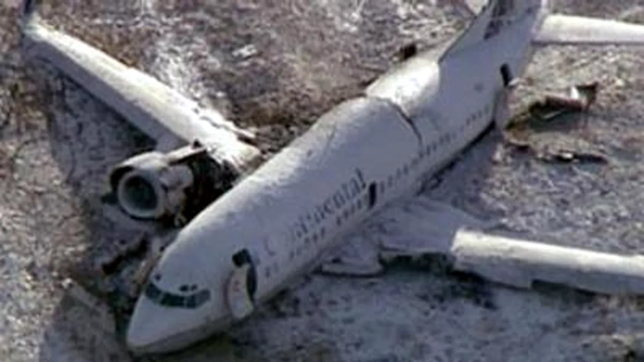 Cel puţin 58 de răniţi, după ce un avion a ieşit de pe pistă şi a luat foc la Denver