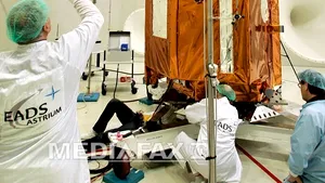 Grupul EADS va desfiinţa 5.800 de locuri de muncă