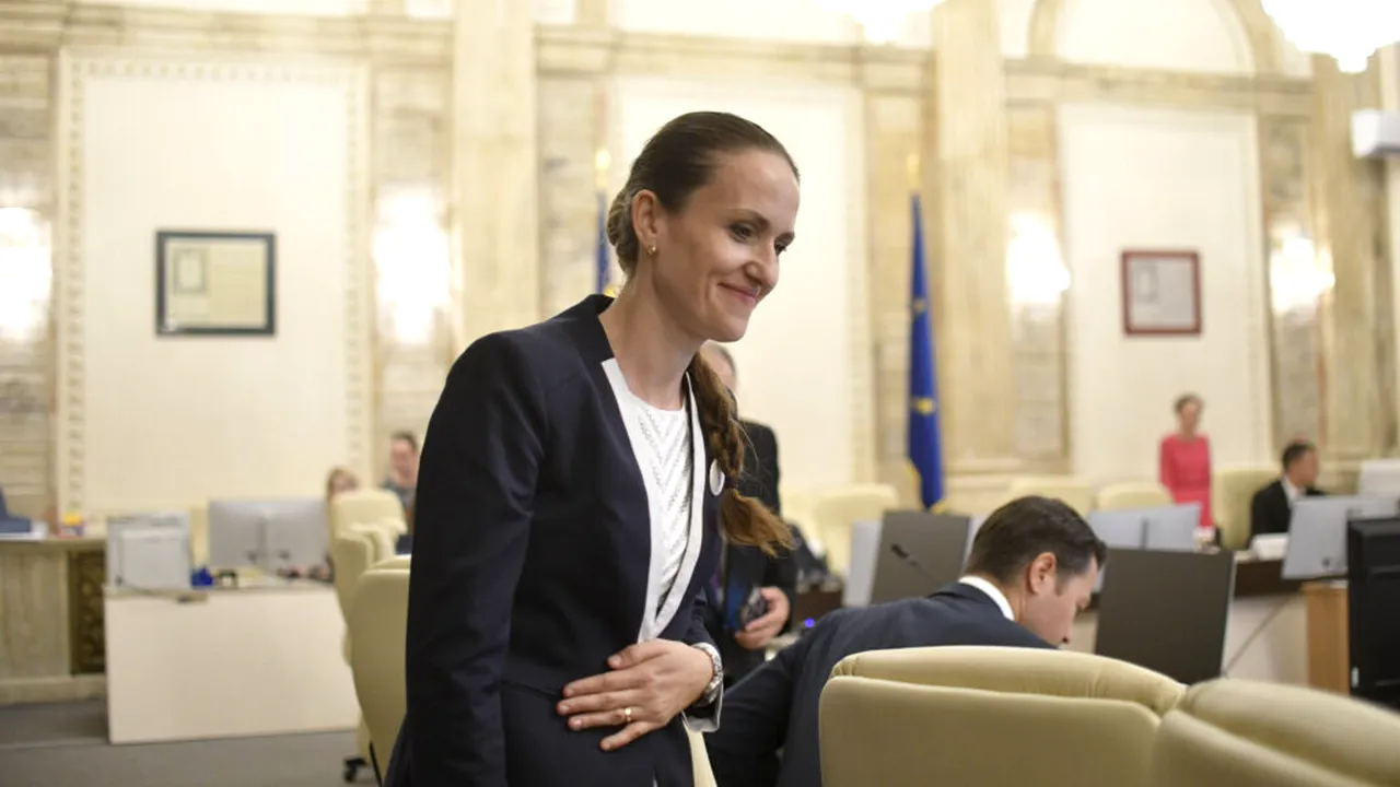 Oana Ţoiu, în prima vizită oficială la Chişinău. Întâlnire cu Maia Sandu, pe fondul unui conflict cu primarul Ceban