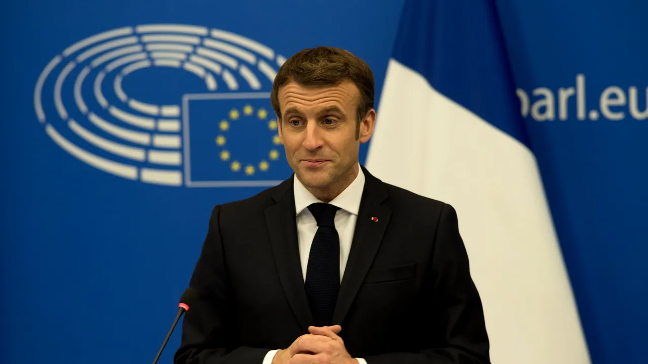 Emmanuel Macron vrea dialog cu Rusia şi consolidarea autonomiei strategice a Uniunii Europene 