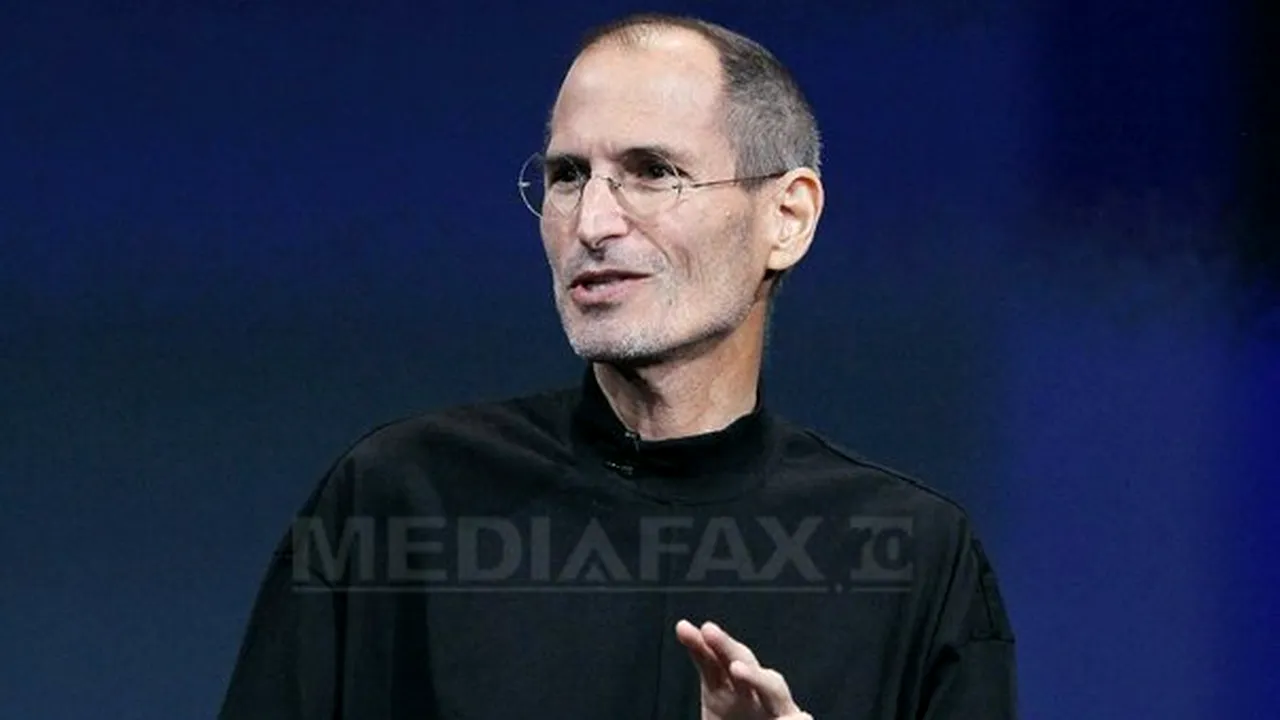 Steve Jobs a acceptat prea târziu o intervenţie chirurgicală care i-ar fi putut prelungi viaţa