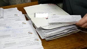 Romanian Environment Min Finds Hundreds EU Fund Applications In Bathroom