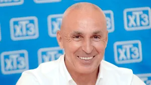 Milionarul care a cumpărat teste pentru 2 milioane oameni, cu 17 milioane de dolari. Se întâmplă într-o ţară vecină