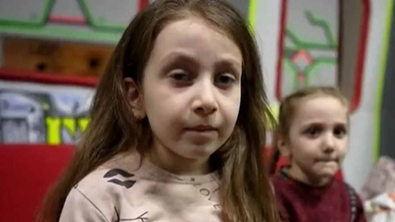 „Ce trebuie să ştie lumea despre Ucraina?” Gândurile unui grup de copii evacuaţi din Mariupol
