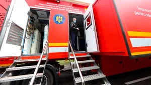 TIR-urile ATI care cedează. Defecţiunea de la TIR-ul de la Spitalul Victor Babeş, unde au murit trei pacienţi, nu este singura. Seria incidentelor de la unităţile mobile din România 