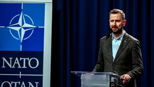 NATO trebuie să accelereze lucrările privind protecția dronelor pe flancul estic, spune Polonia după incidentul din România