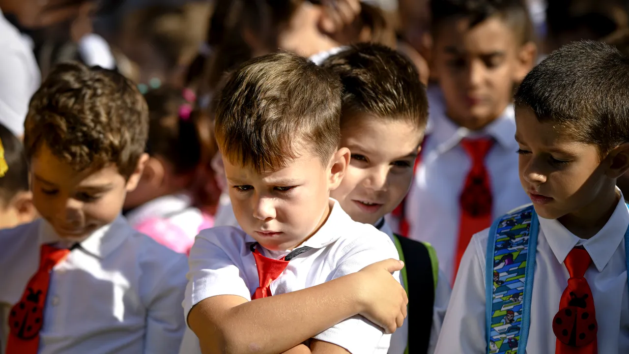 Farsă de 1 aprilie? Ordin ce poartă antetul Ministerului Educaţiei şi anunţă reluarea cursurilor, distribuit online - DOCUMENT