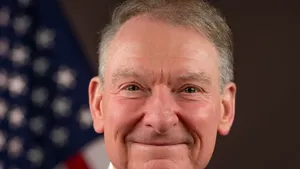 Paul Atkins, polițistul banilor americani, nu se teme că Trump l-ar putea da afară