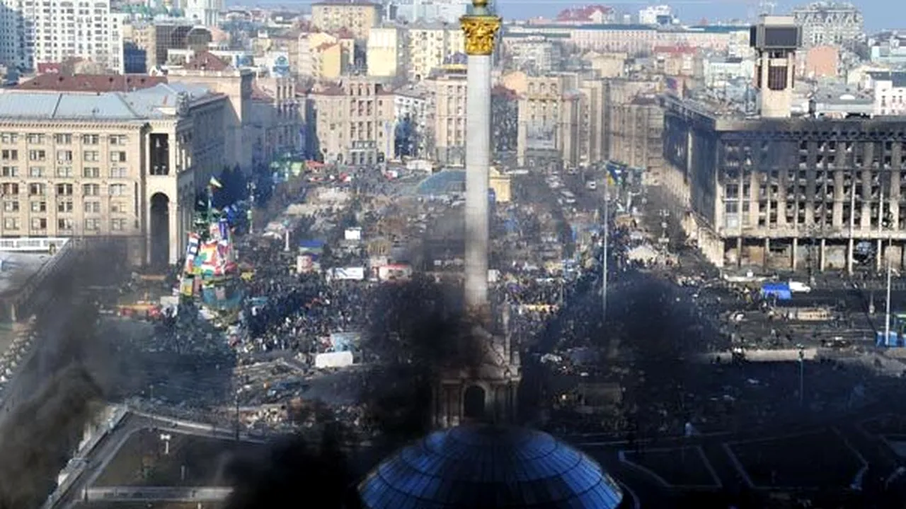 Mesajul lui Iohannis pentru Euromaidan, la un an de la protestele din Ucraina: Aspiraţiile nu pot fi distruse de şenilele tancurilor