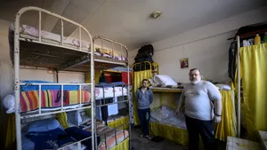 #DIZGRAŢIAŢII În România, un deţinut mănâncă de 4 lei pe zi. Cum arată masa unui condamnat