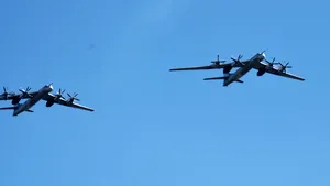 Statele Unite: Două bombardiere ruse Tupolev Tu-95 au fost urmărite şi interceptate în apropiere de Alaska