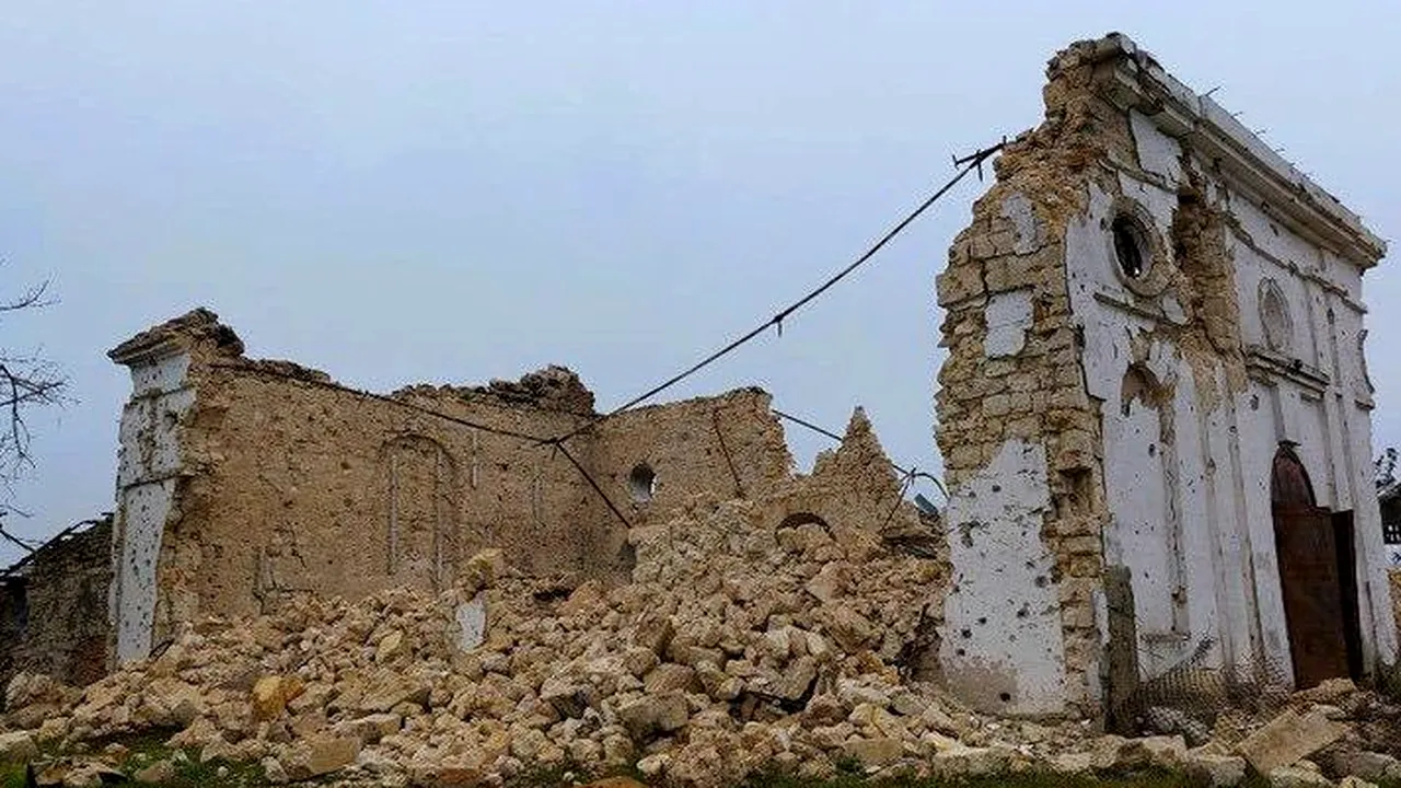 O biserică a supravieţuit celor două războaie mondiale şi a fost distrusă de bombardamentele ruşilor
