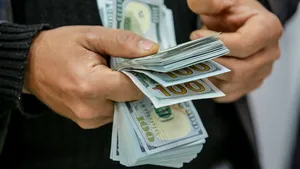 DIICOT: Bărbat, reţinut pentru spălare de bani. Se folosea de firme fantomă din Hong Kong