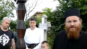 Reacţia Patriarhiei, după ce un călugăr a elogiat Mişcarea Legionară: BOR respinge antisemitismul şi xenofobia - VIDEO