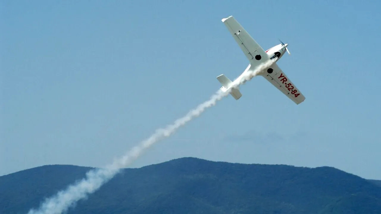 Un avion de mici dimensiuni a dispărut în sudul Italiei. Aparatul de zbor este căutat cu drone și un elicopter