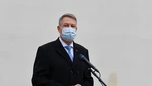 Ion Cristoiu: Tipic regimului Iohannis este trompeta. Campania vaccinaţilor e o manipulare