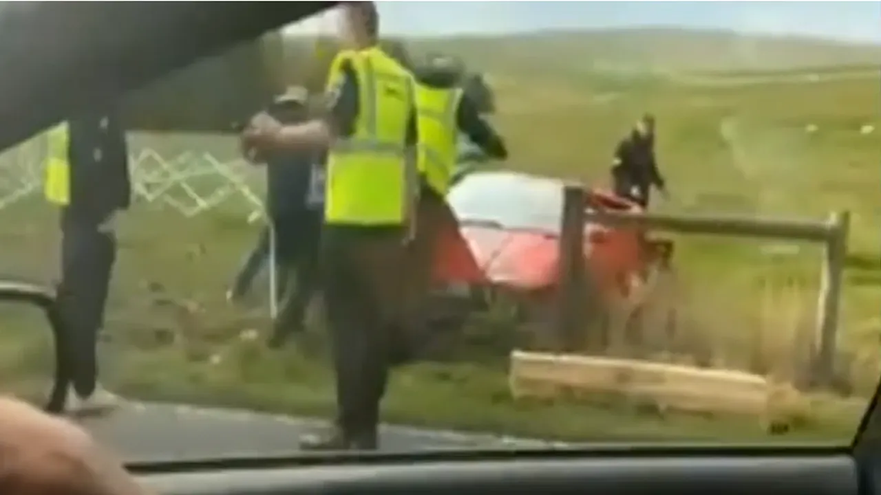 Prezentatorul Top Gear, la un pas de moarte după ce a făcut accident cu un bolid de 280.000 euro. Care este starea lui 

