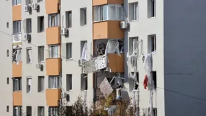 Blocul afectat de explozie ar putea fi reparat sau reconstruit cu bani de la Ministerul Dezvoltării