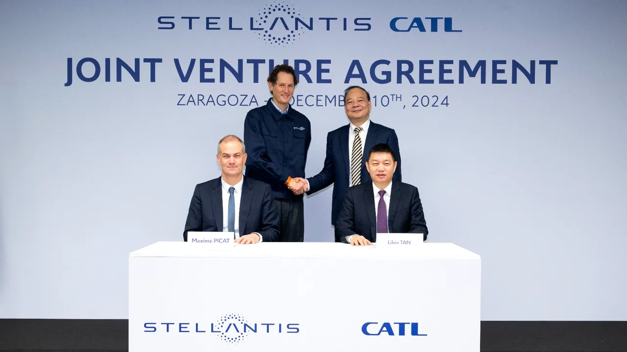 Compania chineză CATL şi Stellantis investesc 4,1 miliarde de euro într-o fabrică de baterii în Spania