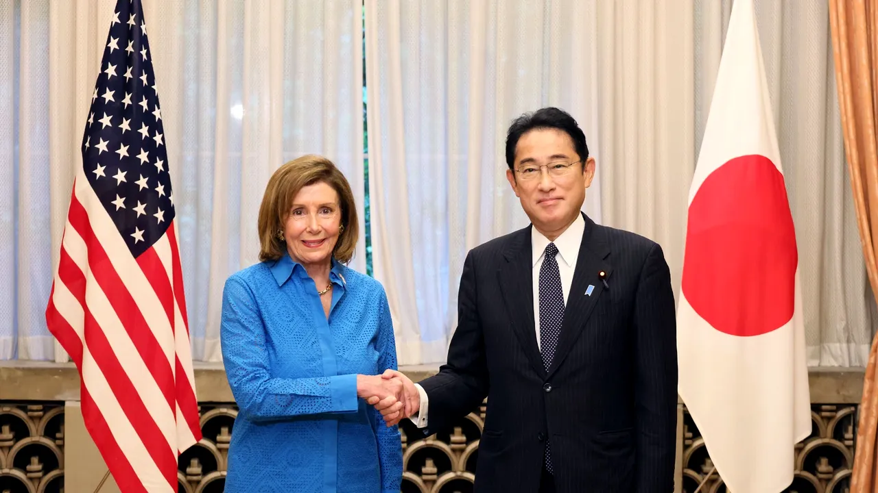 Taiwan, ziua 4. Comunitatea internaţională condamnă acţiunile militare ale Chinei / Pelosi este în Japonia în timp ce tensiunile se amplifică în regiune / China anunţă sancţiuni împotriva lui Pelosi din cauza vizitei în Taiwan / SUA îl convoacă pe ambasadorul chinez la Casa Albă / Un francez, de partea Beijingului / Lavrov şi Wang l-au sfidat pe japonez