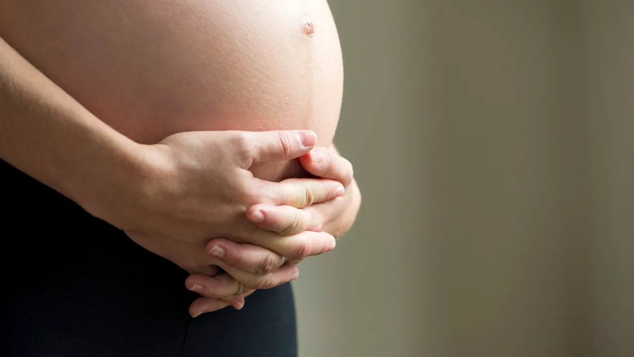 Studiu: Celulele stem din placentă ajută inima mamei să se recupereze după un atac de cord
