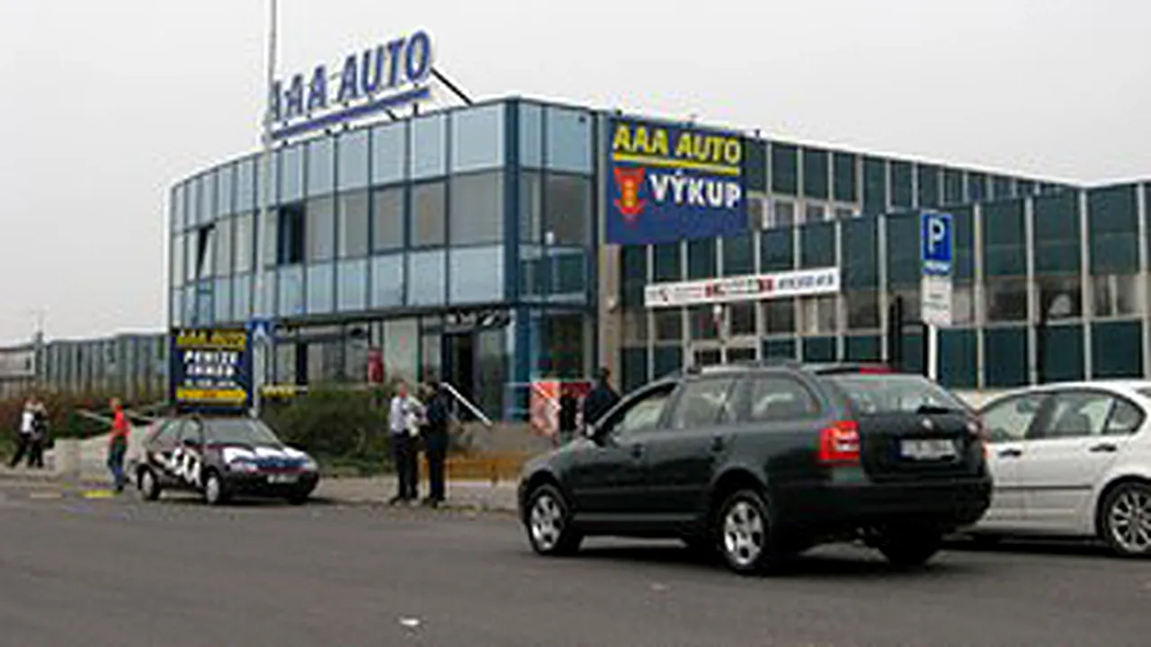 AAA Auto vrea să vândă 49% din subsidiara din România