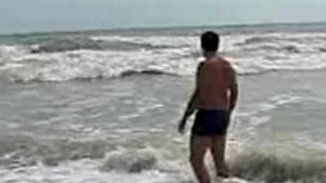 Avize de furtună în toate porturile maritime (VIDEO)