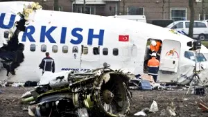 Turkish Airlines va plăti despăgubiri pasagerilor avionului prăbuşit la Amsterdam