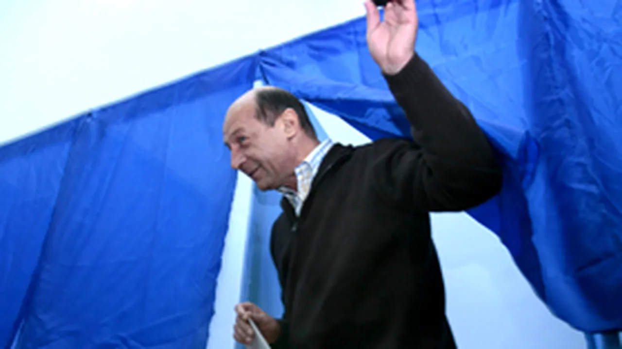 Băsescu le-a cerut românilor să meargă la vot, pentru că apoi 