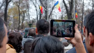 Mai multe autocare cu reprezentanţi PSD vor ajunge de 1 Decembrie, la Bucureşti, pentru Ziua Naţională. 