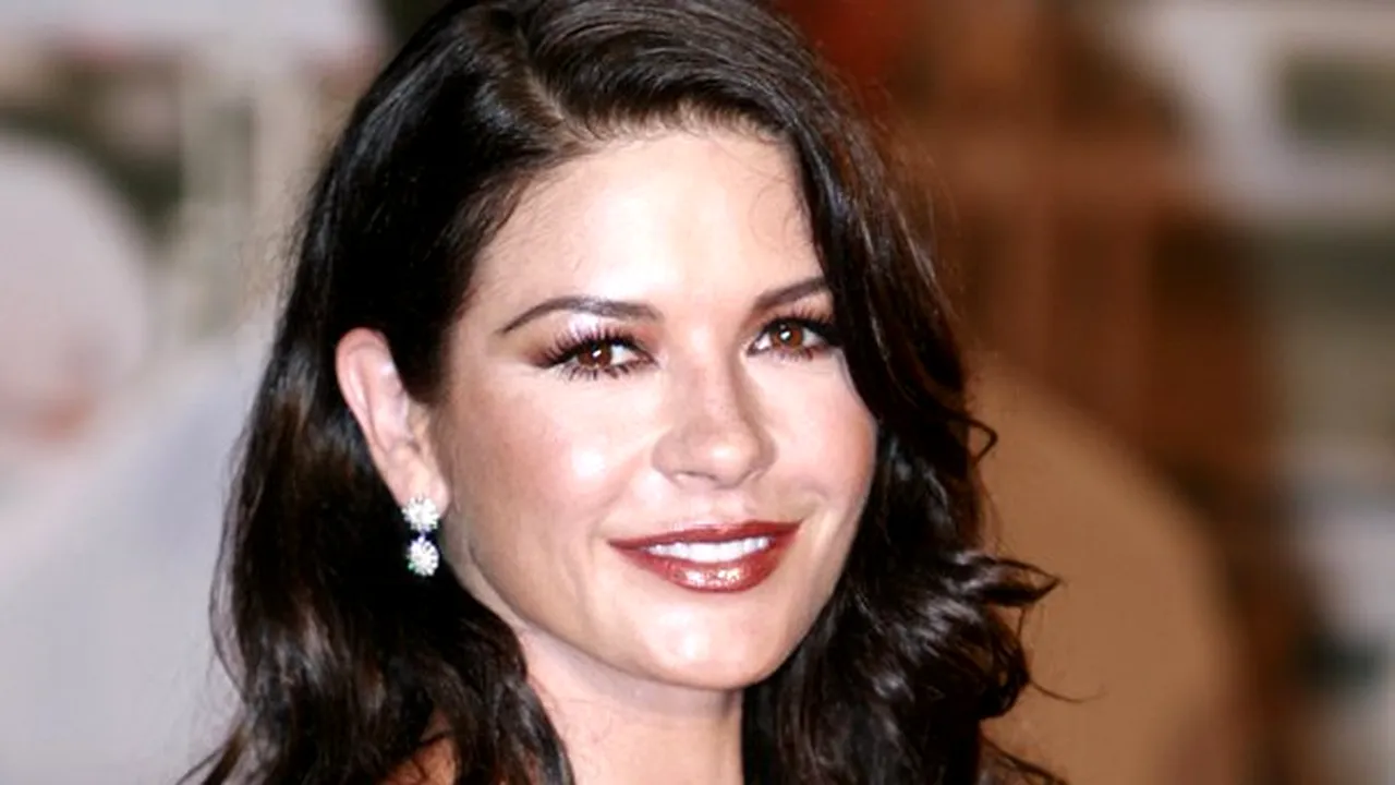 Catherine Zeta-Jones a devenit Comandor al Imperiului Britanic