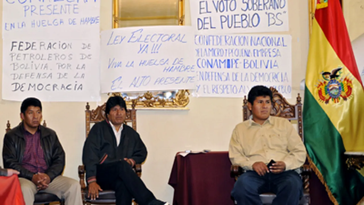 Preşedintele bolivian îşi încheie greva foamei - GALERIE FOTO