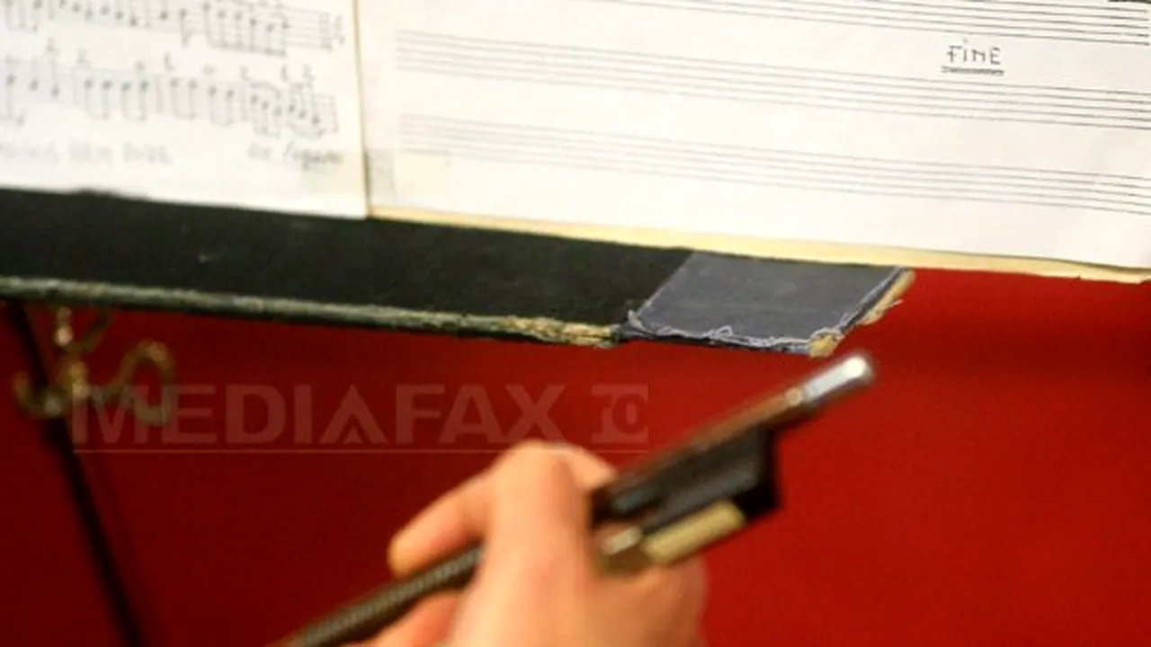 Studiul instrumentelor muzicale în copilărie ajută auzul