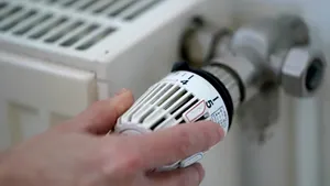 Anunț pentru bucureșteni: Termoenergetica începe probele la căldură în blocuri pentru sezonul de iarnă