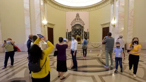 Vizite gratuite la Muzeul Naţional de Artă, sâmbătă, cu ocazia Nopţii Europene a Muzeelor