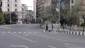 Teama de pedeapsă, mai mare decât nevoia de socializare? Amenzi uriaşe pentru cei care ies din casă fără motiv