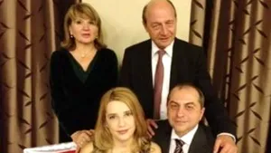 Cîrstoiu, candidatul PSD-PNL, a discutat cu naşul său de cununie, Băsescu: Mi-a explicat de ce nu e bine să fac asta