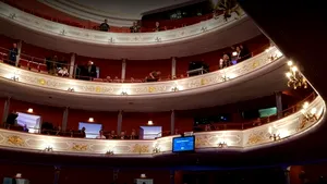 Caz controversat la Teatrul de Stat din Nürnberg: Un solist este judecat pentru viol şi agresiune la adresa elevelor
