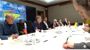 Delegaţiile din Polonia, Slovenia şi Cehia s-au întors în siguranţă din Ucraina