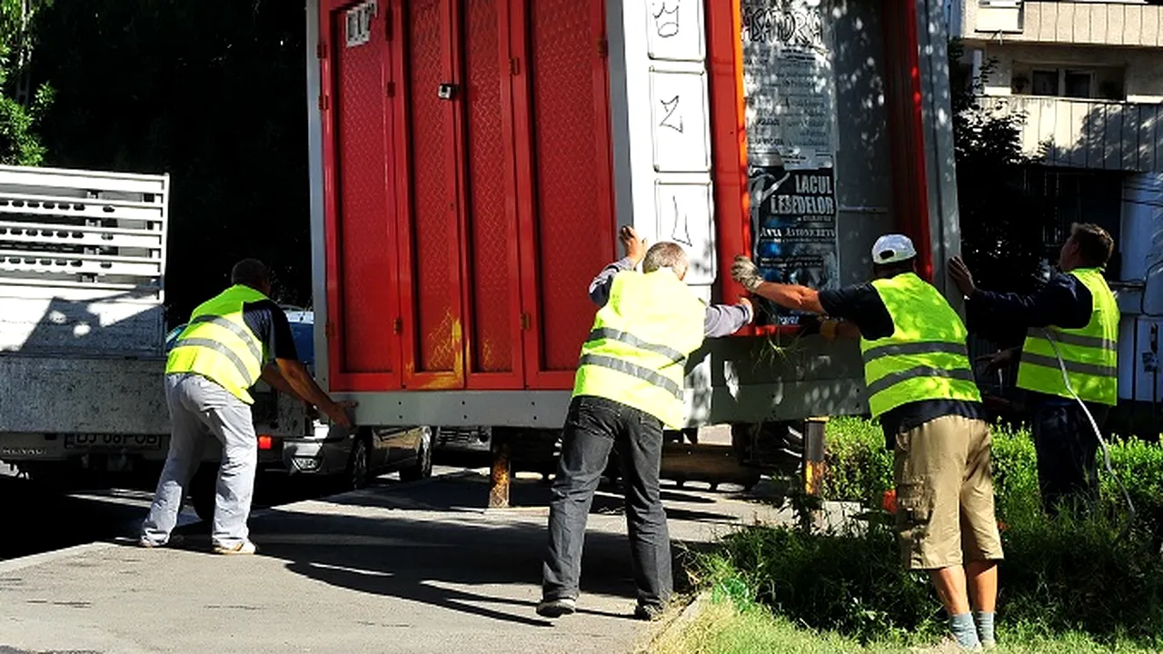 Difuzorii de presă fac grevă generală: Desfiinţarea chioşcurilor, 1.500 de oameni lăsaţi fără loc de muncă