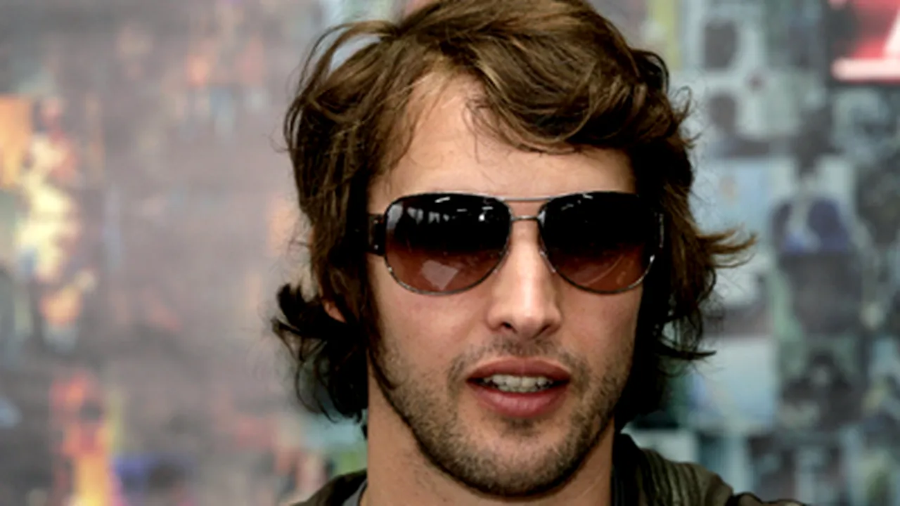 James Blunt vrea să deguste vinuri româneşti, la Bucureşti
