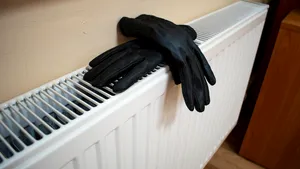 Sectoarele 1 şi 5 din Capitală, fără apă caldă şi căldură. Anunţul ELCEN, după avaria de la CTE Grozăveşti