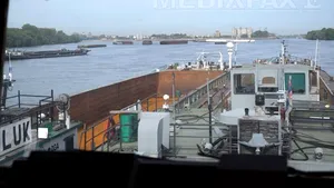 CIRCULAŢIE ÎNCHISĂ pe Dunăre din cauza vântului puternic şi a valurilor mari