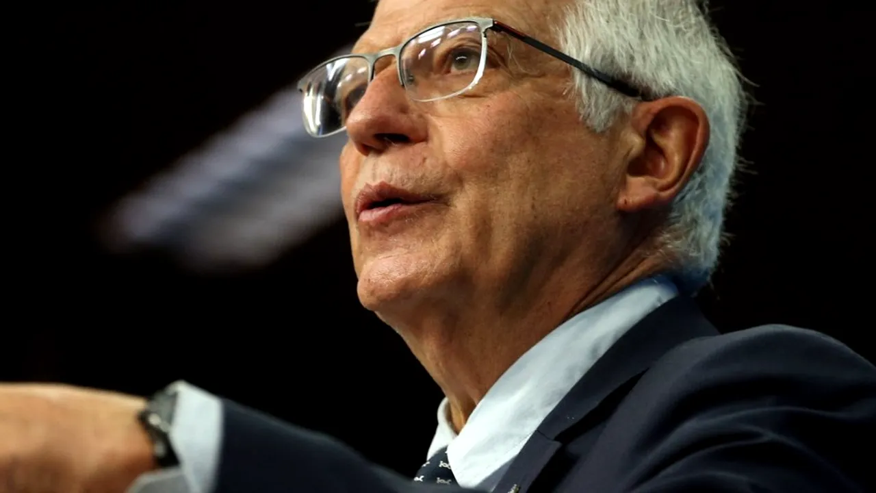 Josep Borrell s-a deplasat pe frontul separatist din estul Ucrainei şi a avertizat Rusia