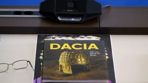 Obiectele din metale preţioase expuse la Muzeul Drents, aduse înapoi în România