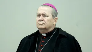 IPS Robu: Anul acesta îi avem alături de noi întru aceeaşi bucurie a Învierii şi pe fraţii ortodocşi