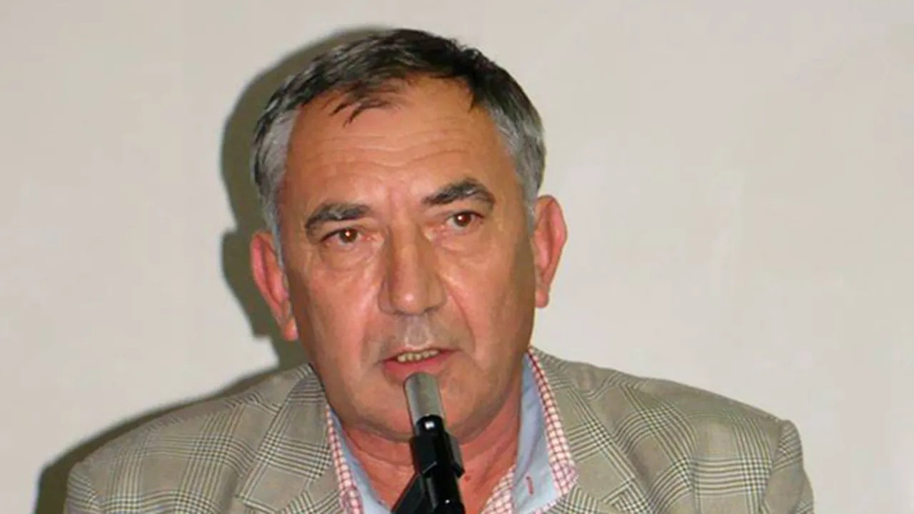 Ion Iovcev, directorul Liceului 