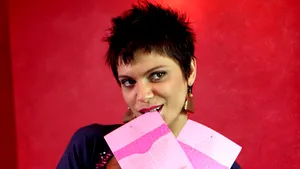 Laura Andreşan vrea să intre în Uniunea Scriitorilor