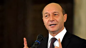 Băsescu se va adresa lunea viitoare Parlamentului
