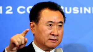 Cel mai bogat om din China a cumpărat trei din cele mai populare premii din SUA, printre care şi Globurile de Aur